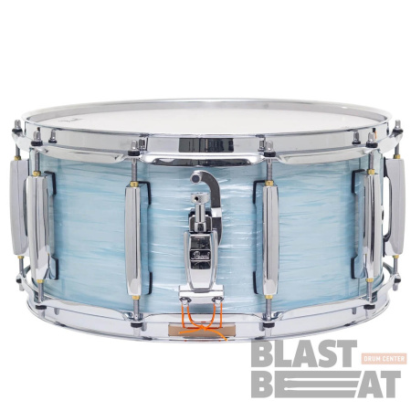 Pearl_Professional_Maple_Ice_Blue_Oyster2
