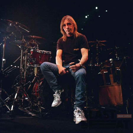 PhilRudd_AheadSticks