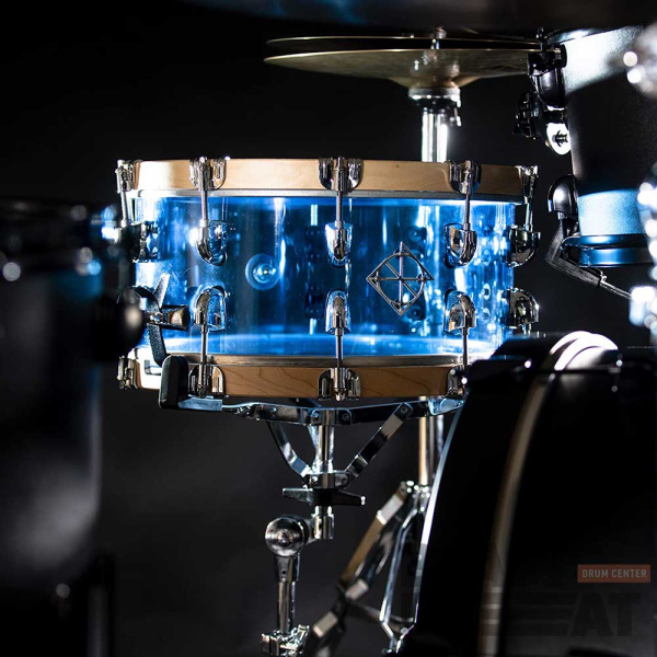 See-Through_Blue_Acrylic_3