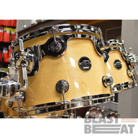 DW_Performance-Lacquer_Natural_1